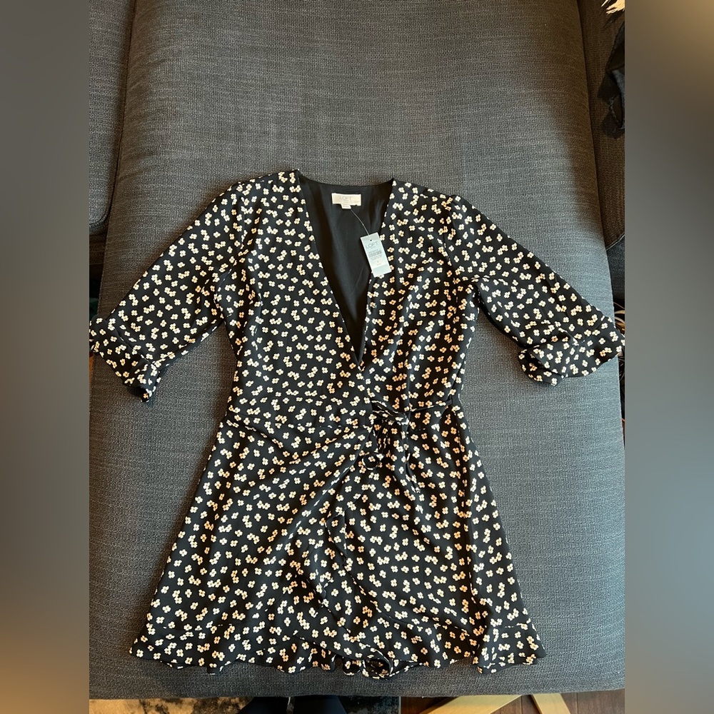 Loft Daisy Print Romper NWT